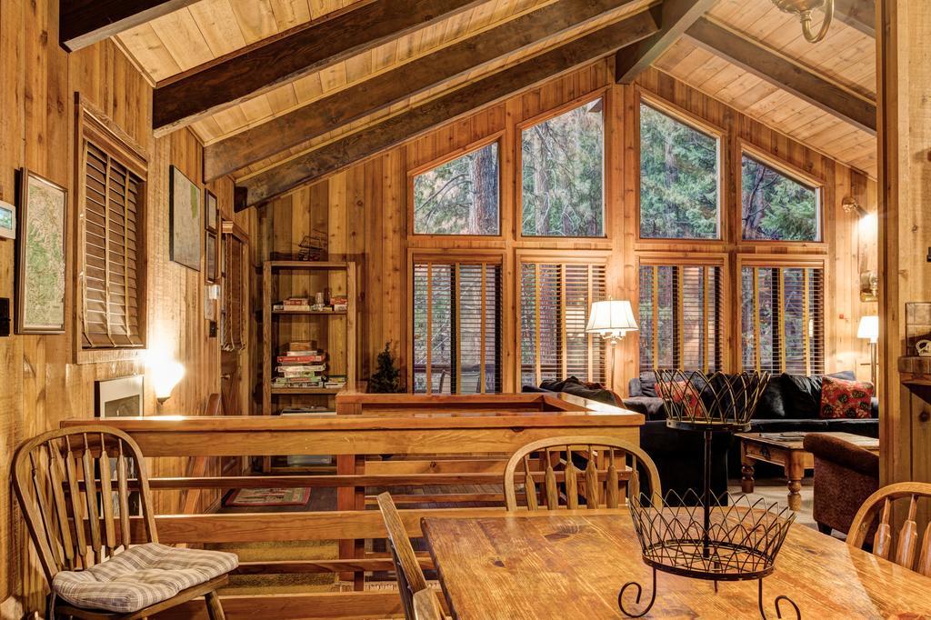 17B Tylers Timber Lodge Wawona Exterior photo