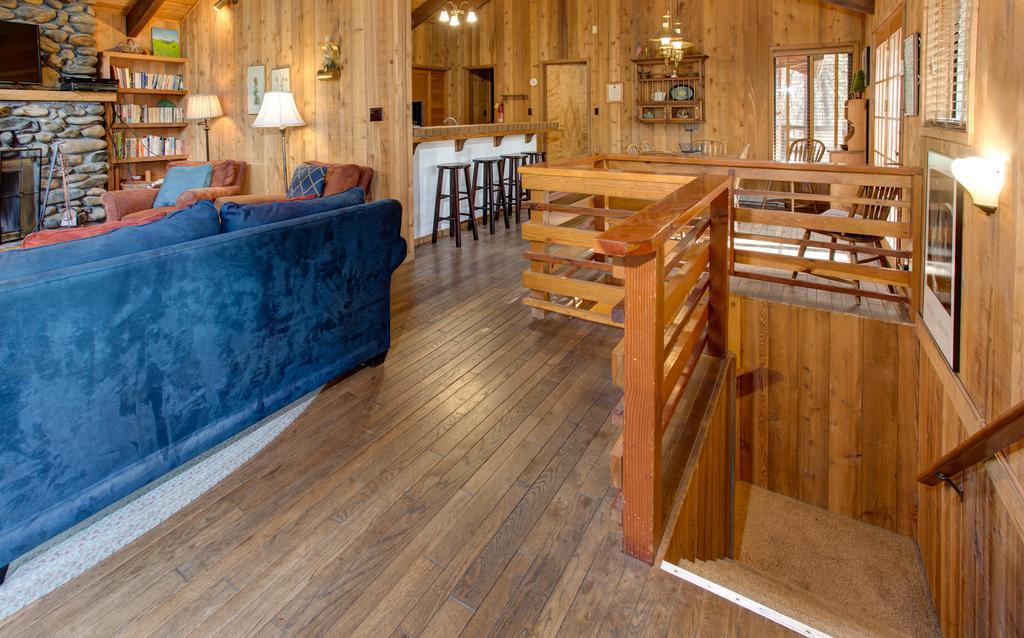 17B Tylers Timber Lodge Wawona Exterior photo