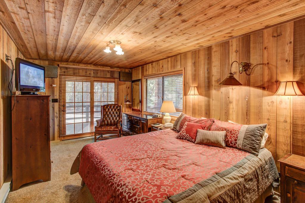 17B Tylers Timber Lodge Wawona Exterior photo